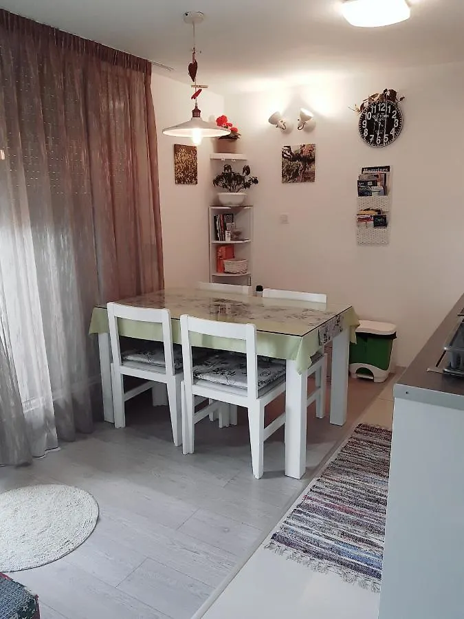 Frana Apartment Split