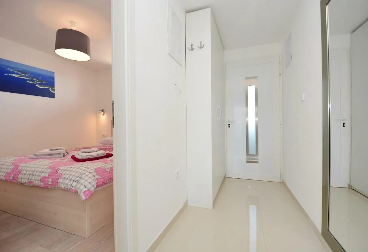 Frana Apartment Split
