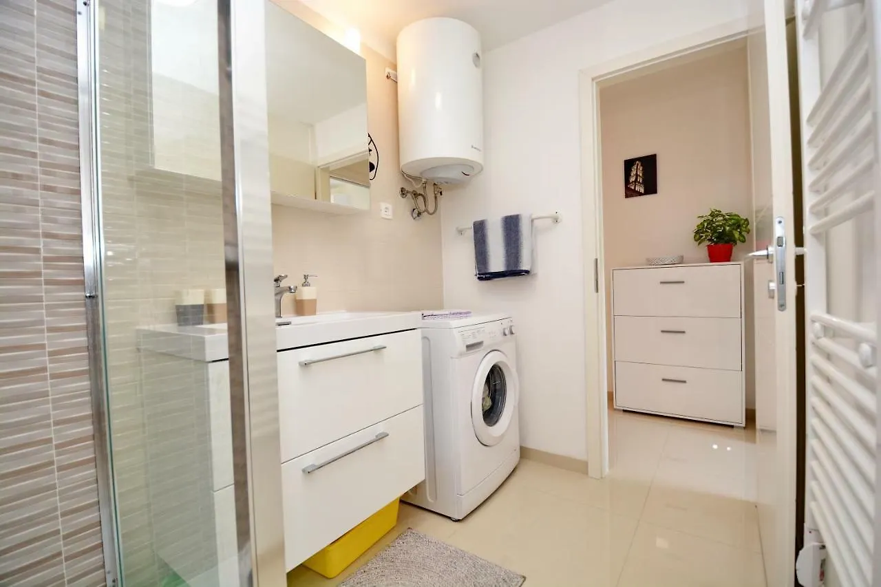 Frana Apartment Split 0*,